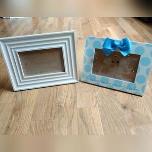 2 adorable baby photo frames